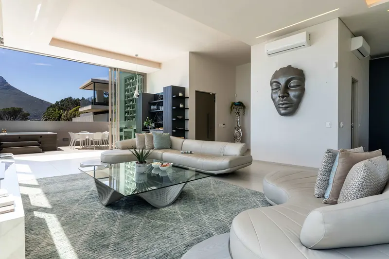 Glass House in Camps Bay – photo 7