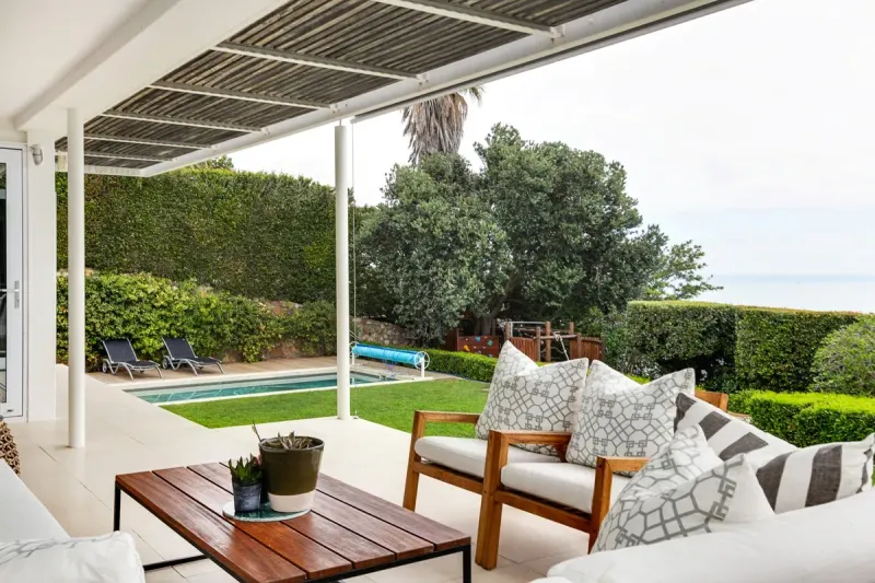 Le Blanc Villa in Bakoven – photo 17