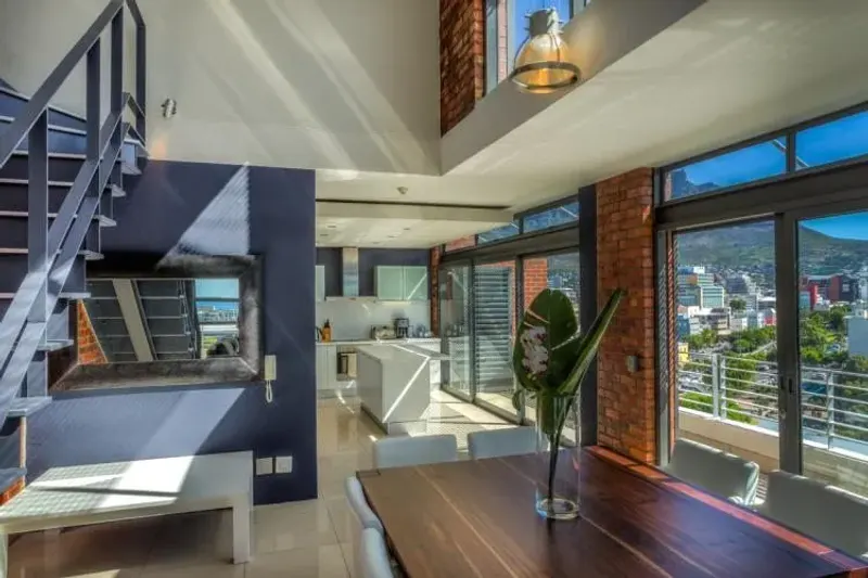 Cape Town Penthouse in Cape Town City Centre – photo 1