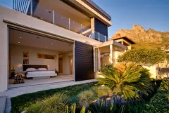 Enchanted in Camps Bay – photo 2 thumbnail