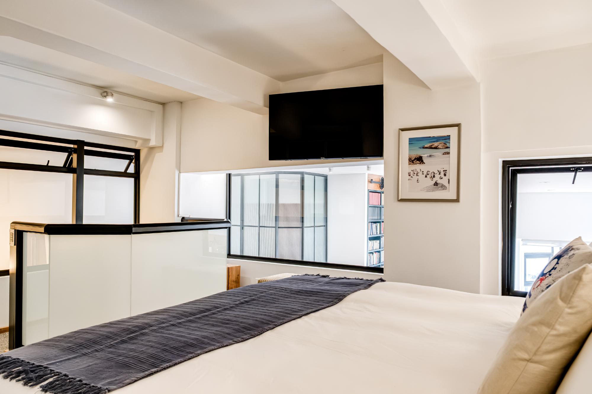 property_f79677ee-2675-4065-ac2d-f208c7ce1636_24