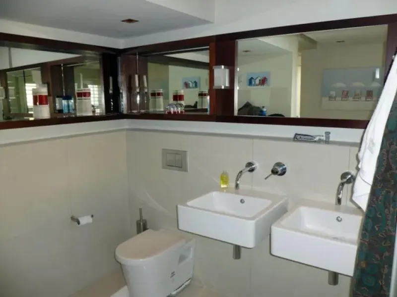 Naelemay Beach Road Apartment in Sea Point – photo 7