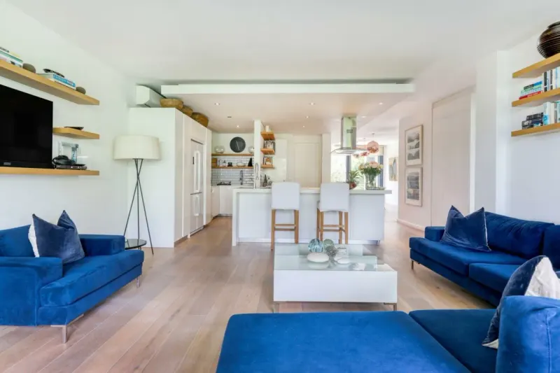 Soltera Glen Camps Bay Apartment in Camps Bay – photo 13