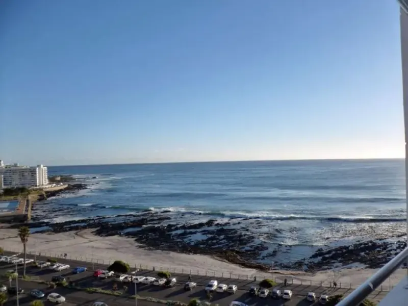 Naelemay Beach Road Apartment in Sea Point – photo 20