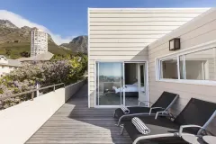 Vredehoek Penthouse in Vredehoek – photo 3 thumbnail