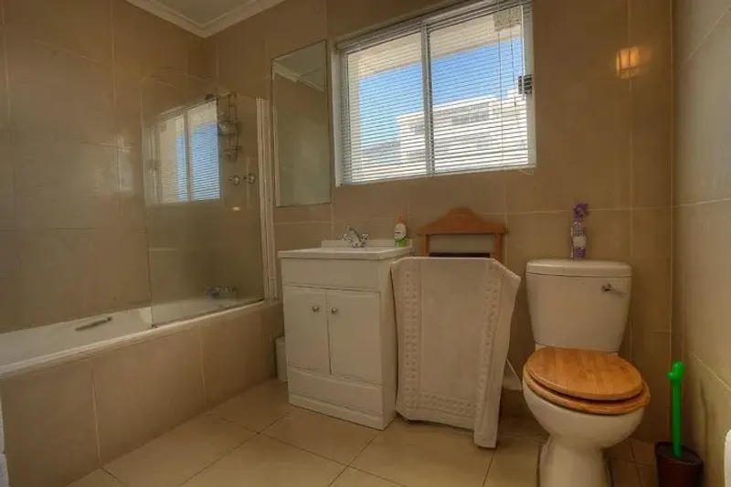 Albermarie Apartment in Mouille Point – photo 7