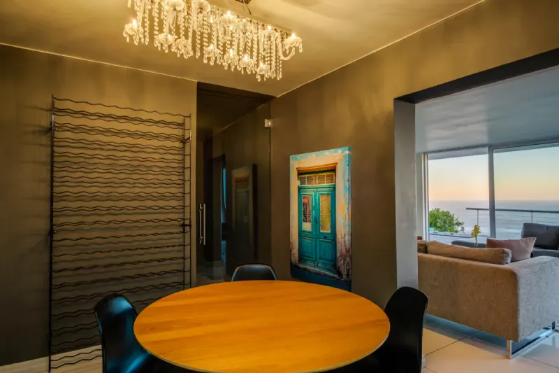 The Falcon in Camps Bay – photo 30