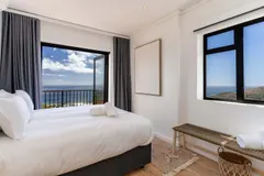 Camps Bay Nest in Camps Bay – photo 23 thumbnail