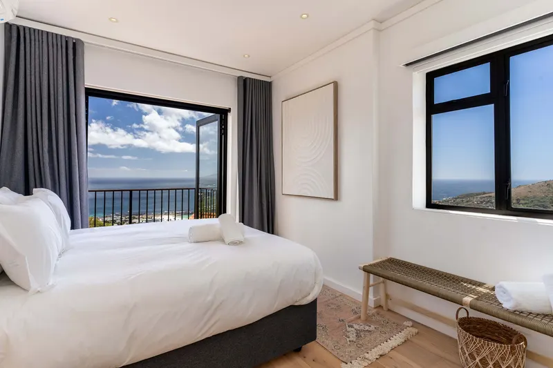 Camps Bay Nest in Camps Bay – photo 23