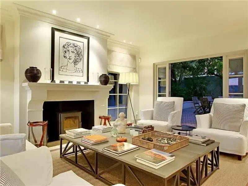 Dunkeld Villa in Camps Bay – photo 7