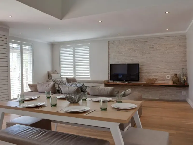 Camps Bay Sea Breeze in Camps Bay – photo 9