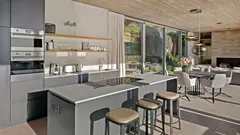Mountain Vista Penthouse in Camps Bay – photo 8 thumbnail