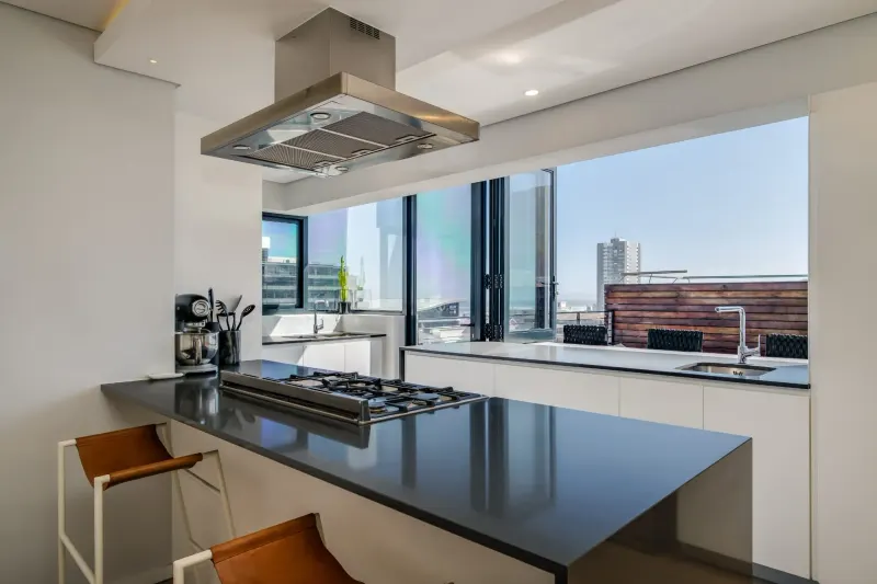 Quendon Penthouse in Sea Point – photo 21