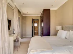 Bayon House in Camps Bay – photo 4 thumbnail