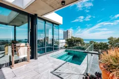 Plush Penthouse in Sea Point – photo 29 thumbnail