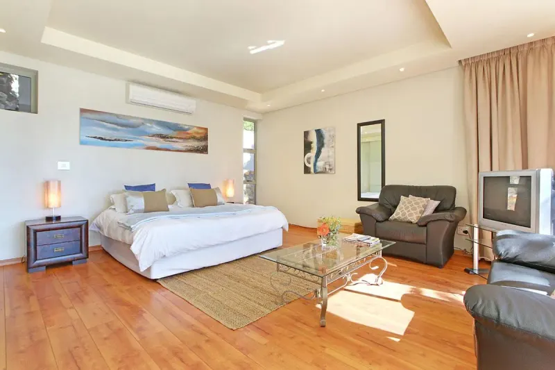 The Rocks in Camps Bay – photo 14