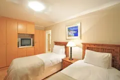 Bantry Beach Penthouse in Bantry Bay – photo 7 thumbnail