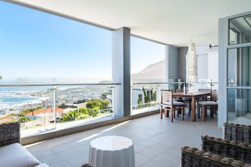Sunset Loft in Camps Bay – photo 1