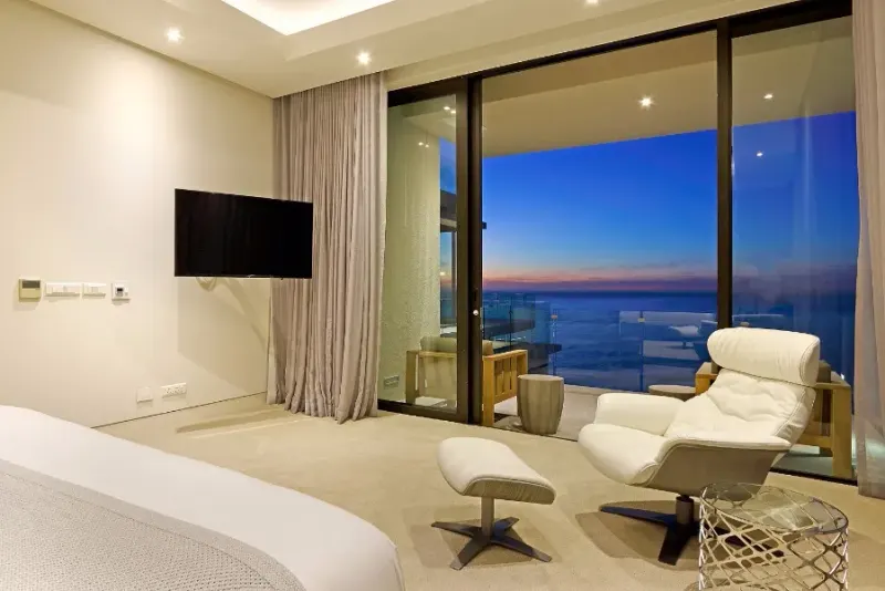 Titan Villa in Bantry Bay – photo 2