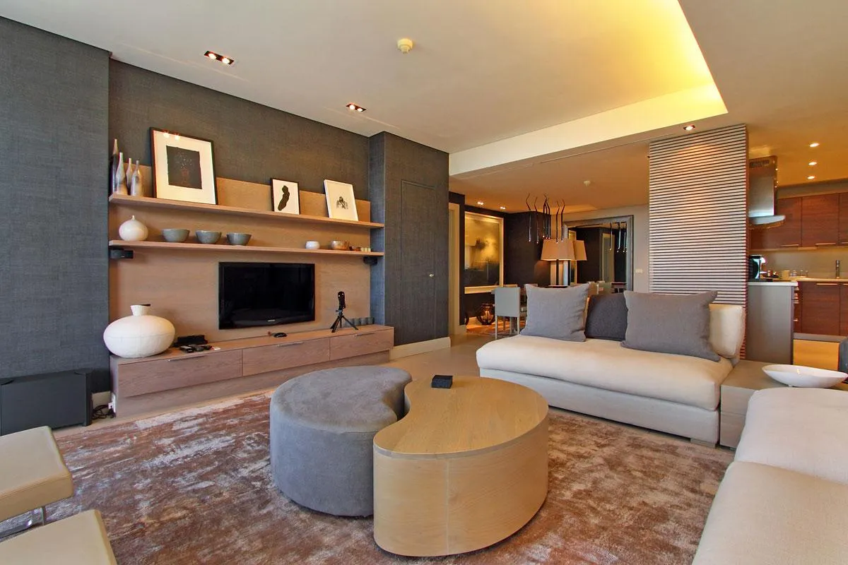 property_fb455a98-29fb-48de-945a-f87828441efe_1