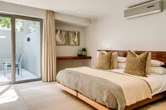 Blue Ocean Penthouse in Camps Bay – photo 19 thumbnail