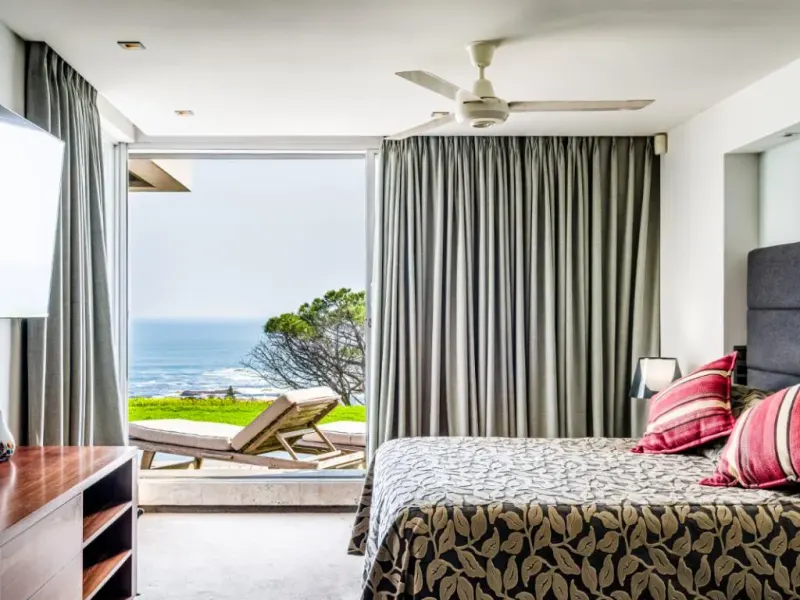 Harmony Views in Camps Bay – photo 35