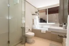 Green Point Grande in Green Point – photo 27 thumbnail