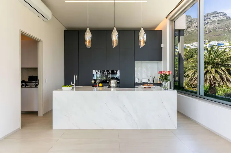 Glass House in Camps Bay – photo 16