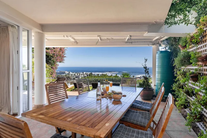 Tree Villa in Camps Bay – photo 13