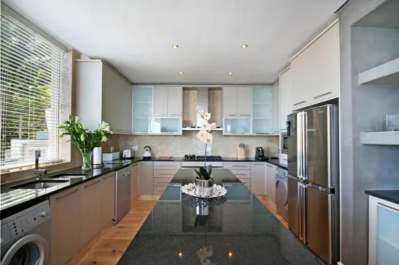 Vivid Penthouse in Bakoven – photo 7