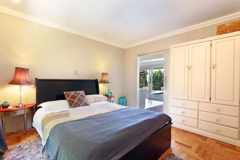 Pluke Villa in Newlands – photo 12