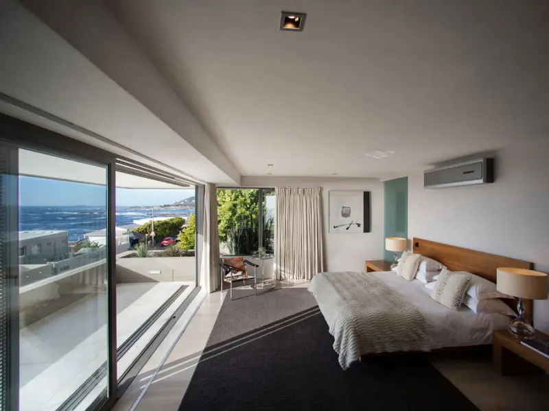 Bakoven Penthouse in Camps Bay – photo 18