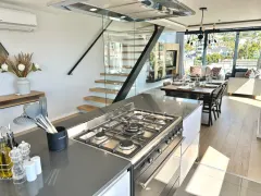 Skydeck Penthouse in Sea Point – photo 35 thumbnail