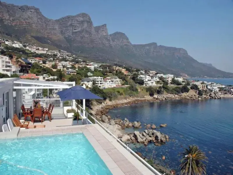 Azure in Camps Bay – photo 2