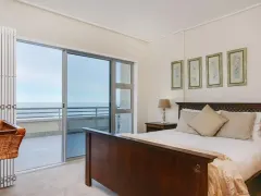 Penthouse on Clifton in Clifton – photo 15 thumbnail