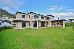 Emerald Way in Belvedere – photo 17 thumbnail