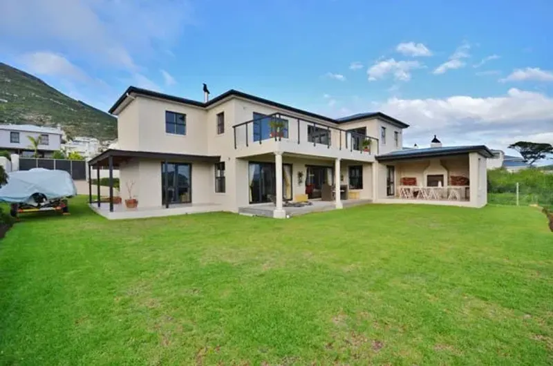Emerald Way in Belvedere – photo 17