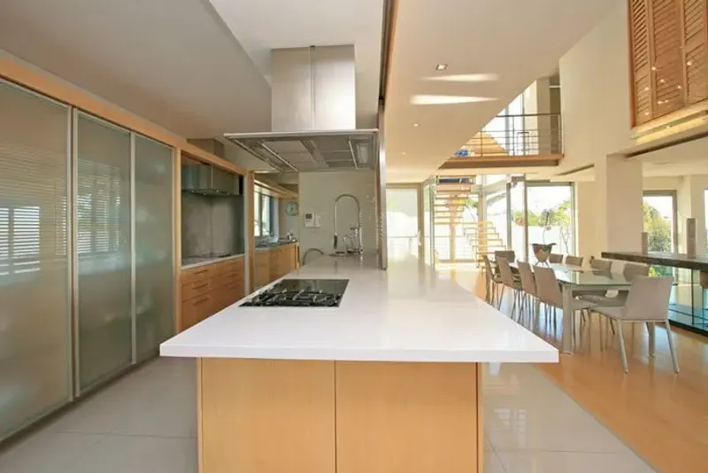 Ambor Villa in Bantry Bay – photo 6