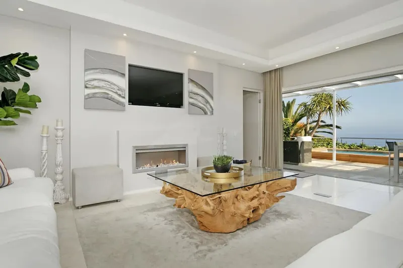Sunset Bay Villa in Bakoven – photo 14