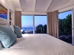 Clifton 4th Beach Bungalow in Clifton – photo 18 thumbnail