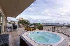 Beachside Penthouse in Camps Bay – photo 3 thumbnail