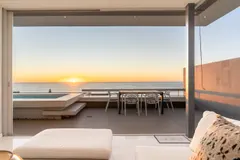 Aqua Penthouse in Camps Bay – photo 4 thumbnail
