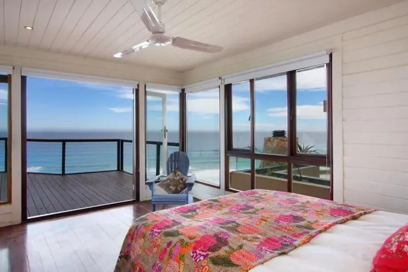 Southern Right Villa in Scarborough – photo 12